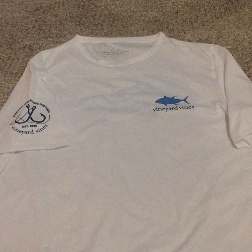 Performance vineyard vineyard shirt